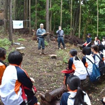 FSCジャパン 橘学苑デザイン美術コースの森林学習に参加